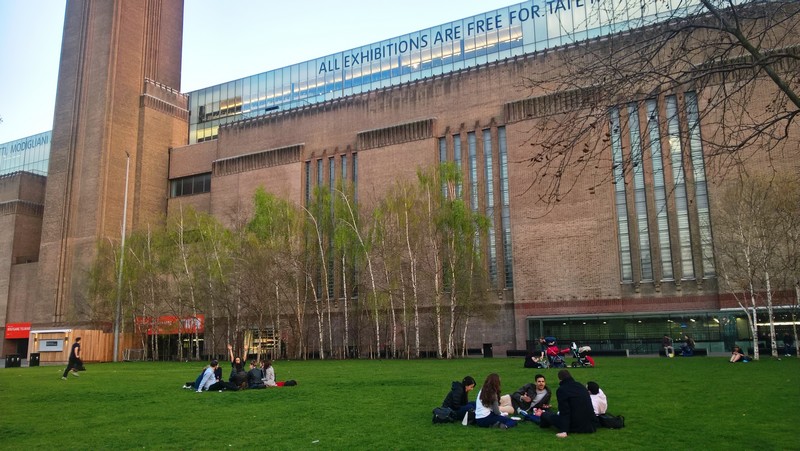 Tate Modern Art Gallery London